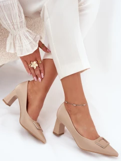 Czółenka Na Słupku Z Ozdobną Klamrą Nude Seriva