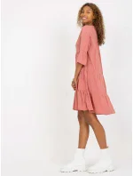 Šaty model 17523886 tmavě růžové - FPrice