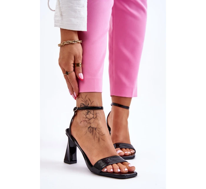 Lakierowane Sandały Na Obcasie Czarne Owen