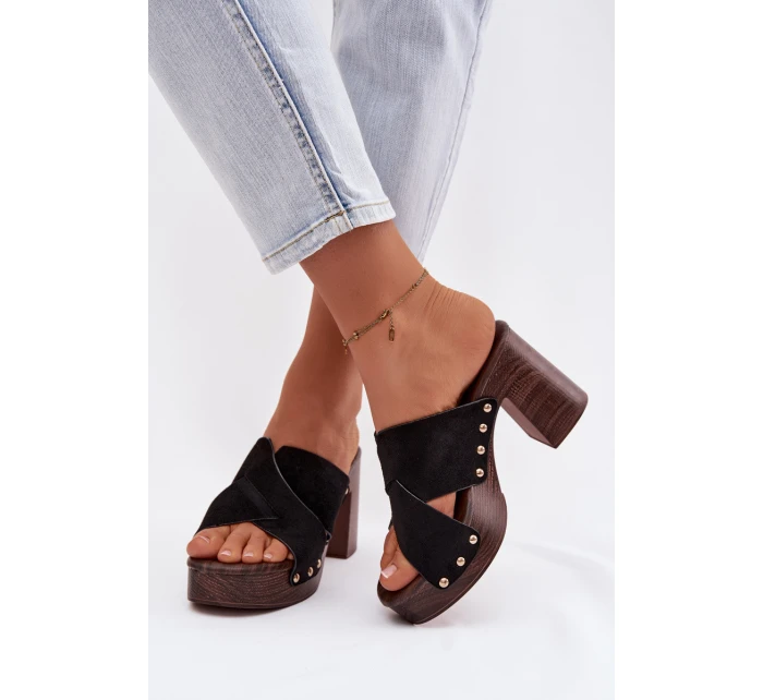 Dámské sandály na podpatku se zlatými přezkami Černé Nerelle