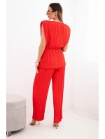 Dámska plisovaná súprava z viskózy s viazanou blúzkou a širokými nohavicami červená