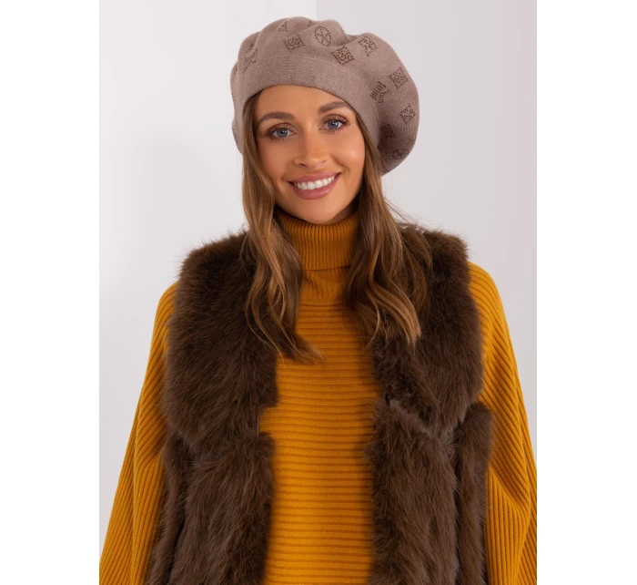 AT CZ 2318 cap.26 tmavo lila