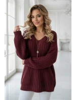 Teplý svetr oversize s vazbou a výstřihem do V vínový model 21820648 - numoco basic