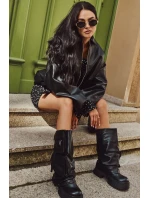 Zateplené nazouvací dámské kozačky na masivní platformě s kapsami Černé model 21710069 - Boto