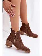 Dámské perforované kotníkové boty model 22100109 Hnědé - VINCEZA