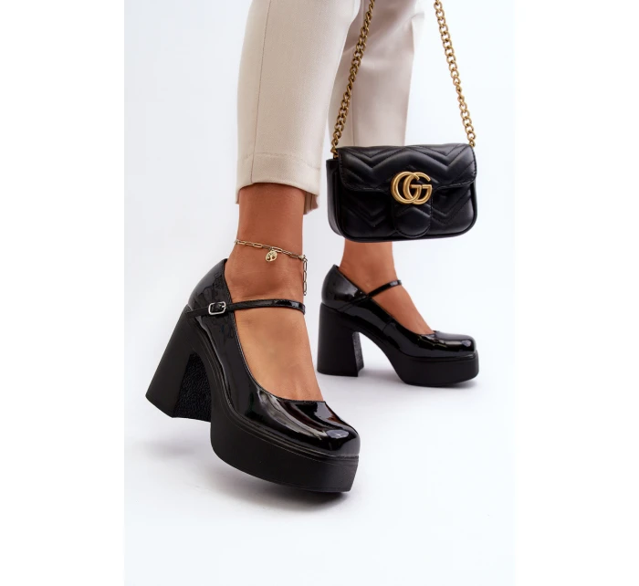 Półbuty Damskie Lakierowane Na Platformie I Słupku Big Star NN274004 Czarne Półbuty Damskie Lakierowane Na Platformie I Słupku Big Star NN274004 Czarne