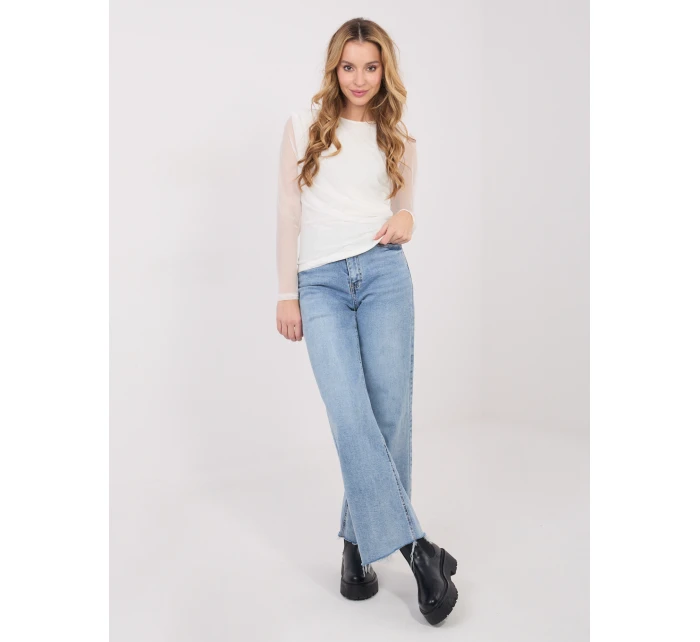 Bluzka IT BZ model 21886029 biały - FPrice