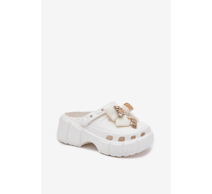 Klapki Dziecięce Dziewczęce Piankowe Z Kokardką I Ozdobami Białe Selvana