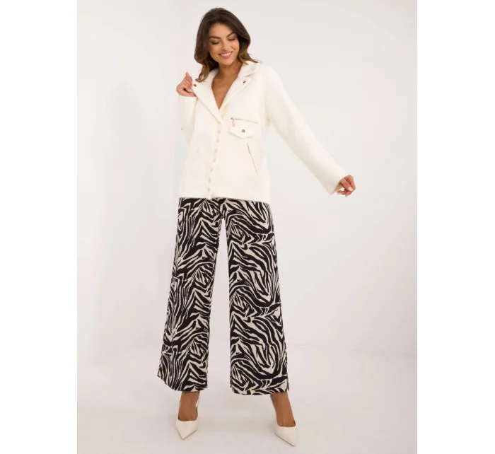 Krátka bunda z alpakovej vlny v ecru farbe (250)