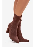 Dámské kozačky na podpatku s prošíváním hnědé model 21709481 - Boto