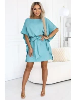 model 22015591 SOFIA Motýlí šaty se zavazováním v pase pastelově tyrkysové - numoco