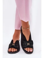 Dámské Sandály S Mašlí Na Plochém Podpatku model 21696702 Černé - S.Barski