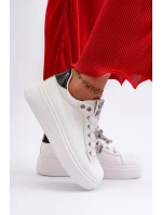 Dámské boty na platformě s ozdobami bílé model 21659166 - Boto