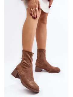 Topánky na podpätku model 189841 Krok vo veľkom štýle