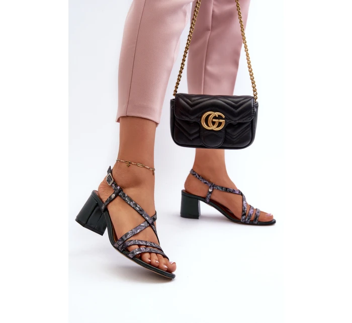 Kožené sandály na nízkém podpatku model 21660069 Tmavě zelené - Maciejka