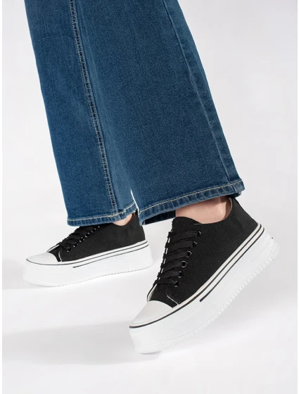 Luxusné dámske čierne tenisky na platforme Luxusné dámske čierne tenisky na platforme