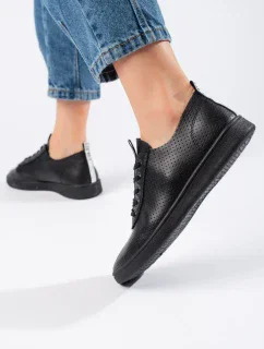 Pekné dámske tenisky čierne