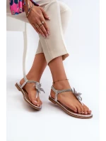 Dámské Ploché Sandály S Ozdobným Stříbrné model 21662037 - EVENTO