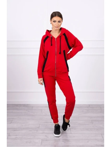 Športová sada s pruhmi červená