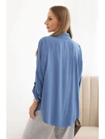 Dámska košeľa z viskózy s ozdobnými gombíkmi a džínsovým golierom modrá