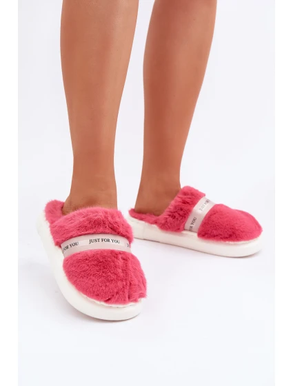 Futrzane Kapcie Z Ozdobnym Paskiem Różowe Savalithea Futrzane Kapcie Z Ozdobnym Paskiem Różowe Savalithea