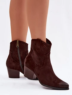 Dámské perforované kotníkové boty Kovbojky model 22100121 Hnědé - VINCEZA