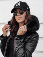 Dámská prošívaná zimní bunda s kapucí černá Dstreet model 21980669 - FashionStreet Dámská prošívaná zimní bunda s kapucí černá Dstreet model 21980669 - FashionStreet