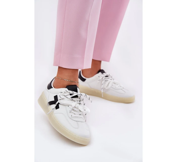 Nízké Dámské Sportovní Boty Bílé model 21685924 - Boto