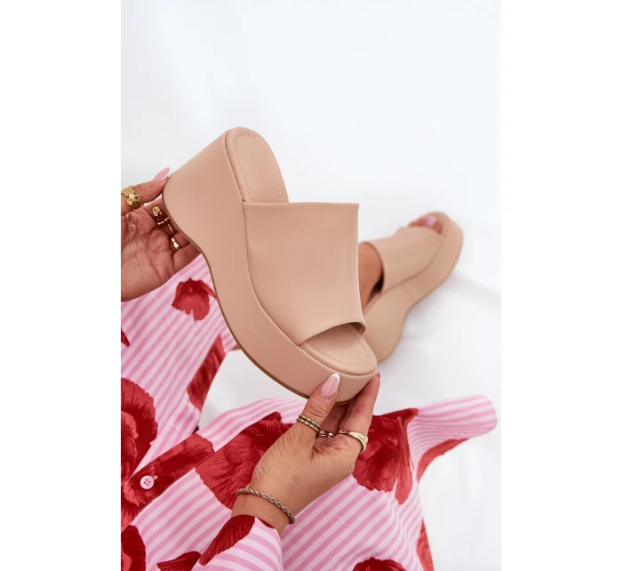 dámské sandály na platformě a klínu béžové model 21688536 - Boto dámské sandály na platformě a klínu béžové model 21688536 - Boto