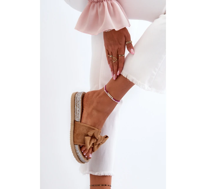 Damskie Klapki Na Platformie Z Kokardą Camel Aflia Damskie Klapki Na Platformie Z Kokardą Camel Aflia