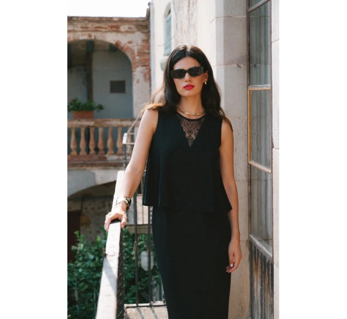 Šaty s vsadkou černé model 21470647 - STYLOVE