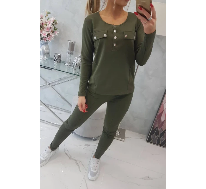Sada s khaki výstřihem na knoflíky Sada s khaki výstřihem na knoflíky