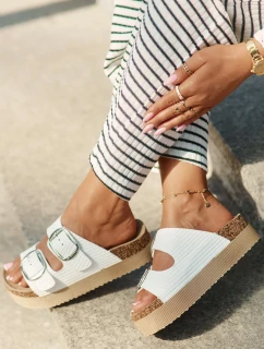 Klapki Damskie Platformie Z Klamrami Lee Cooper LCW-25-35-3496L Białe