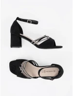 Pohodlné lodičky černé dámské na širokém podpatku Pohodlné lodičky černé dámské na širokém podpatku