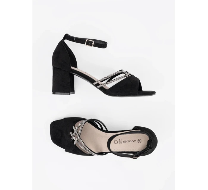 Pohodlné lodičky černé dámské na širokém podpatku Pohodlné lodičky černé dámské na širokém podpatku