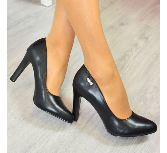 Dámské černé lodičky na podpatku W - Sergio Leone