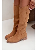 Dámské kozačky na nízkém podpatku camel model 22349395 - Boto Dámské kozačky na nízkém podpatku camel model 22349395 - Boto