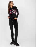 Velurová souprava RV KMPL model 20724687 černá - FPrice Velurová souprava RV KMPL model 20724687 černá - FPrice