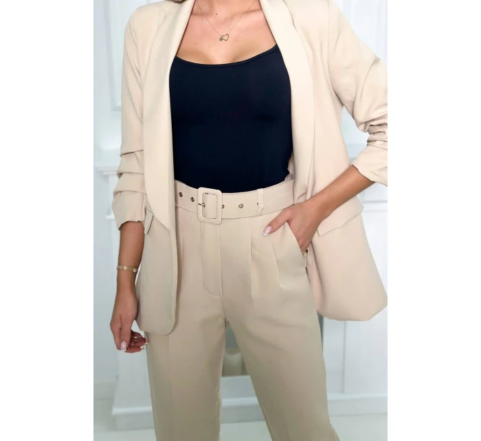 Elegantná súprava saka a nohavíc v tmavobéžovej farbe