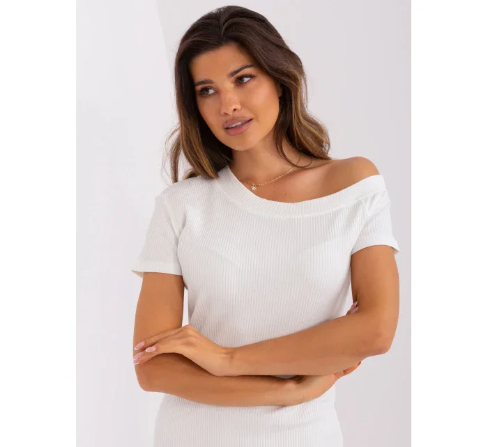 Sukienka RV SK model 18691763 ecru - FPrice