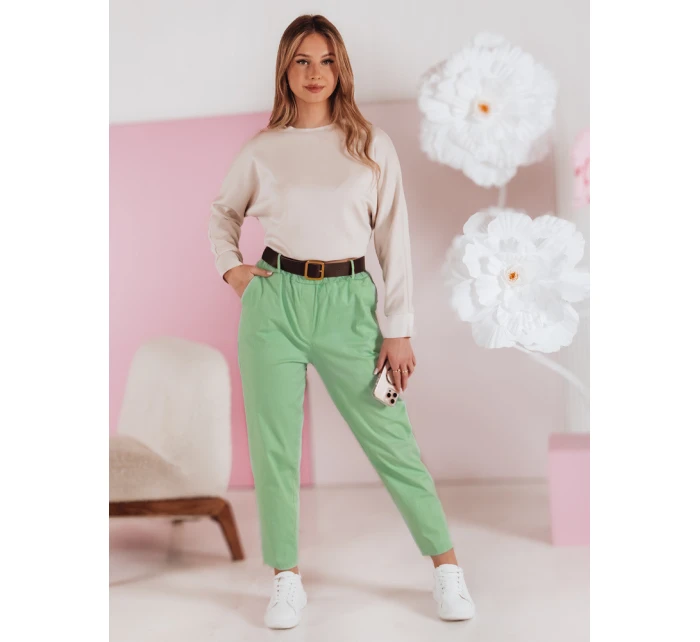 Dámske ležérne nohavice s opaskom SOFELIA svetlozelená FashionStreet UY2506 Dámske ležérne nohavice s opaskom SOFELIA svetlozelená FashionStreet UY2506