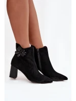 Zamszowe Botki Damskie Na Słupku Z Ozdobą D&A CR52-686 Czarne