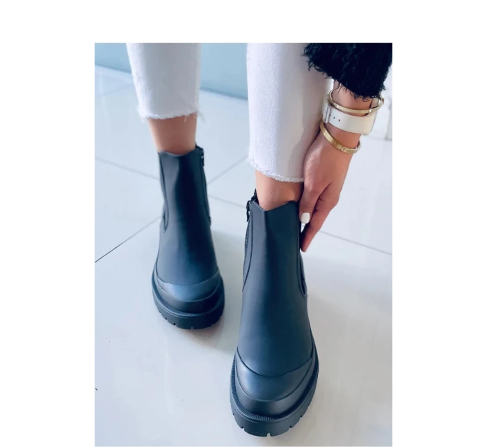 Dámské kotníkové boty model 19368069 Černá Kayla - Inello