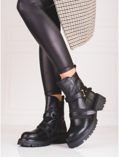 Trendy dámske čierne členkové topánky s plochým podpätkom
