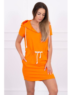Šaty s kapucňou oranžovej