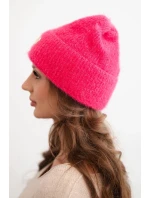 Dámska zimná čiapka s ozdobným gombíkom ružová neónová