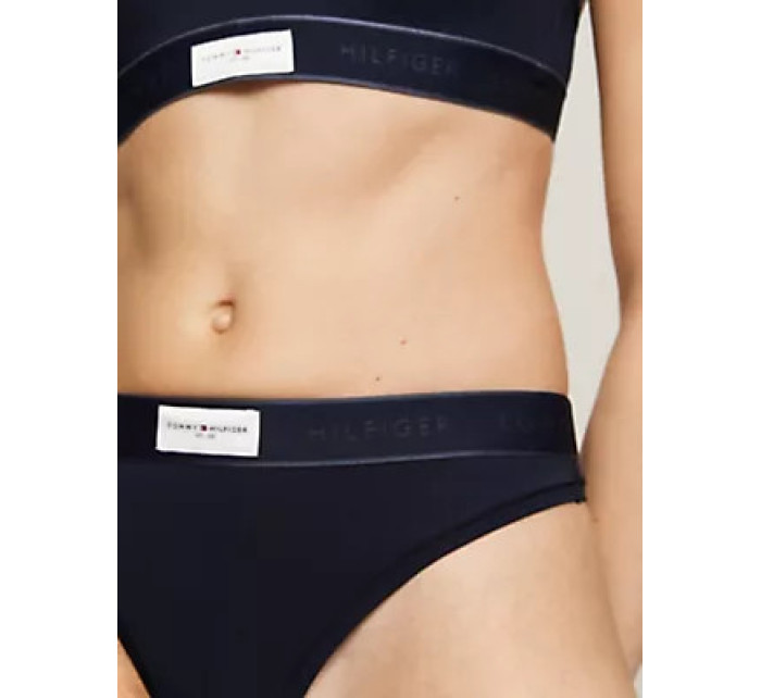 Close to Body Women Coordinate Panties THONG (EXT. Veľkosti) UW0UW04812DW5 - Tommy Hilfiger
