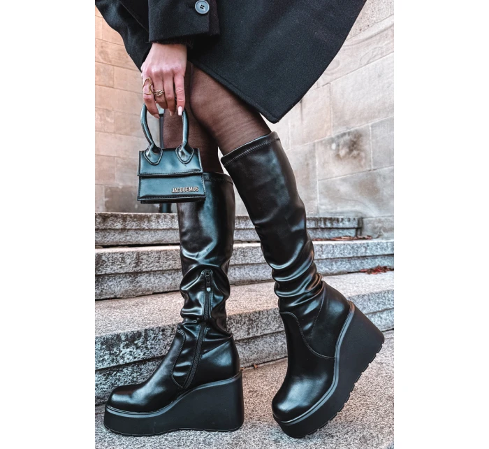 Dámské kozačky na platformě Černé model 21744716 - Boto