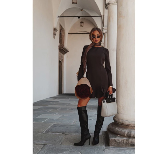 M880 Šaty s volánovým lemom - hnedé