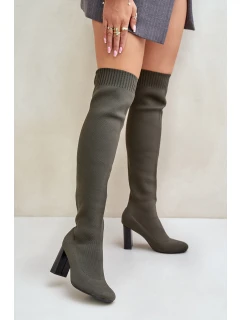 Se Po Kolena Na Podpatku Tmavě Zelené model 21679772 - Boto